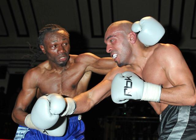 Riyaz v Ockuko a Phil Sharkey photo